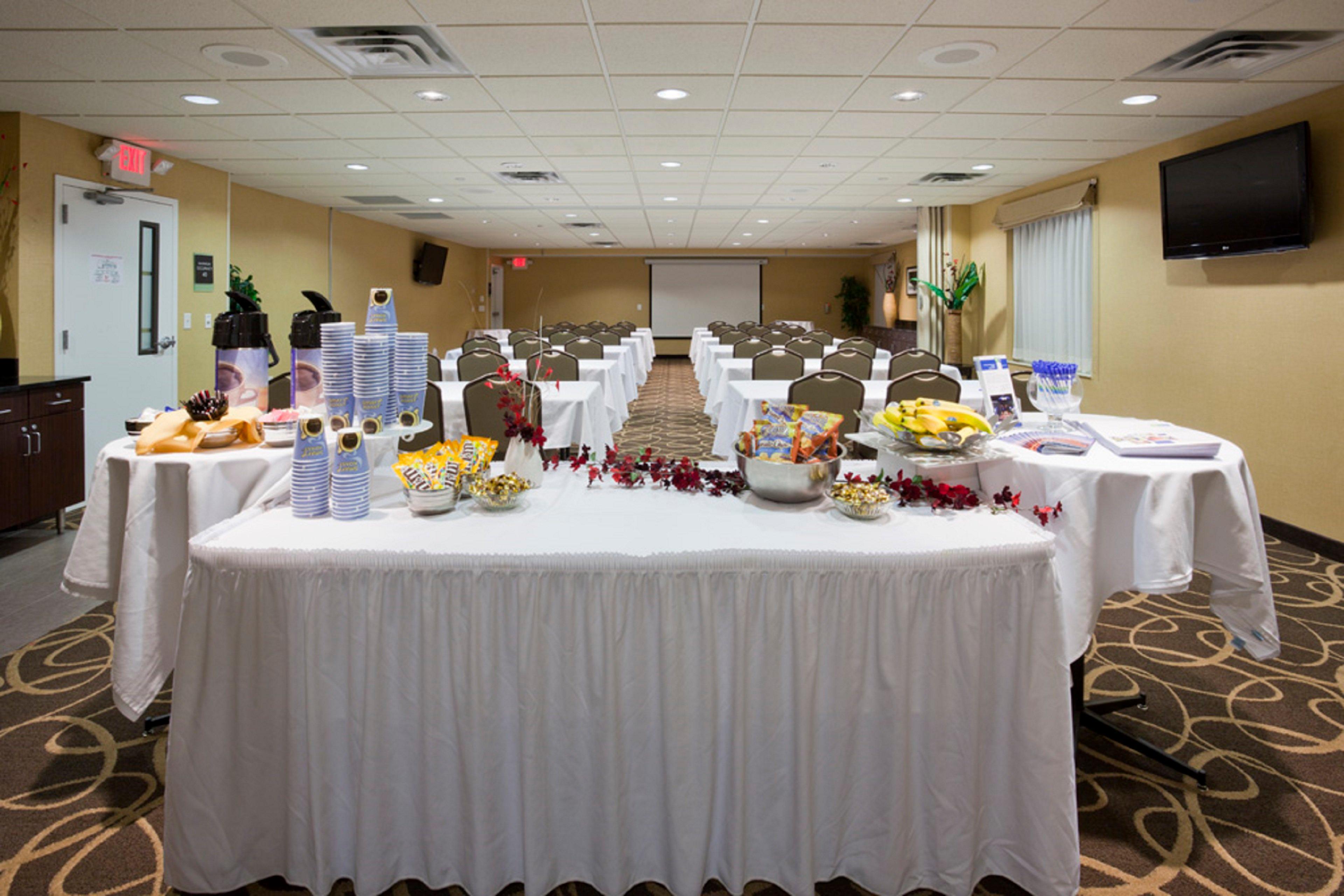 Holiday Inn Express Hotel & Suites Rogers By Ihg Εξωτερικό φωτογραφία
